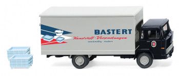 Magirus 100 D7 Bastert Box Truck