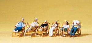Clothed People on Loungers (6) Exclusive Figure Set
