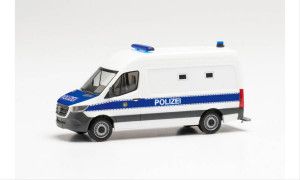 MB Sprinter 18 Box Van Gefangentransporter Polizei Berlin