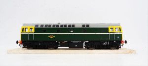 Class 33/0 BR Green Full Yellow Ends
