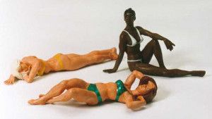 Female Sunbathers (3) Figure Set