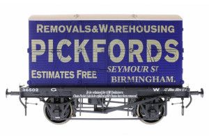 Conflat GWR 36502 & Container Pickfords Removals