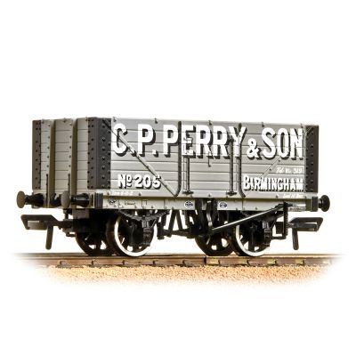 7 Plank Wagon Fixed End 'C. P. Perry' Grey