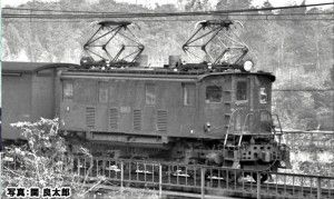 JR ED19 Simplified Louvres Electric Locomotive